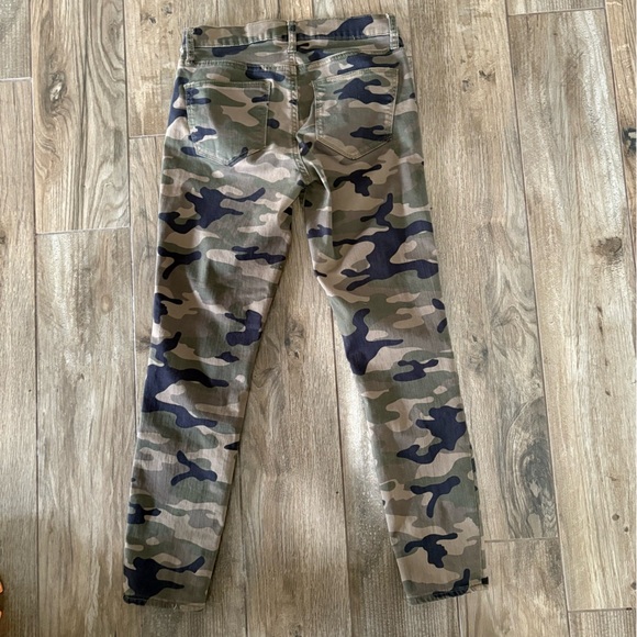DAP Mid Rise True Skinny Ankle Jeans in Camo - Picture 2 of 5